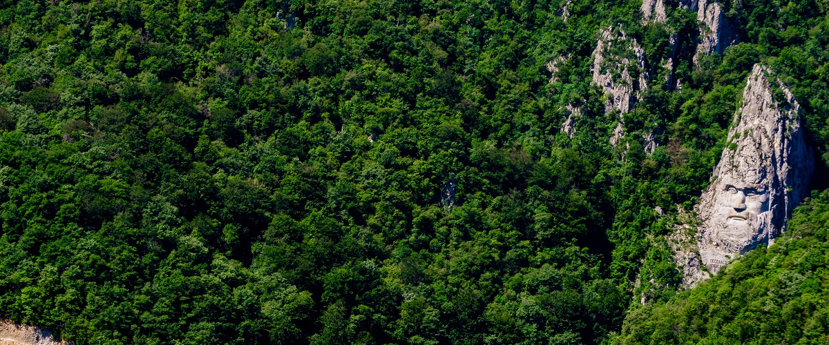 Danube's Gorges and Decebal - the highest rock sculpture in Europe!