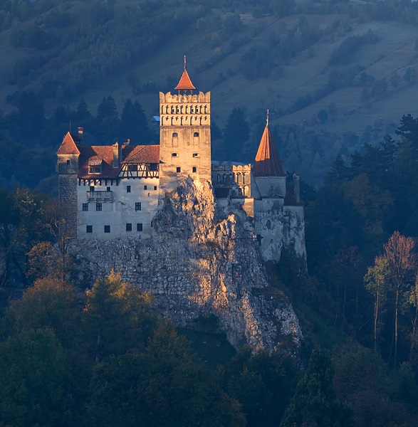 Transylvania Tour - Dracula behind the legend