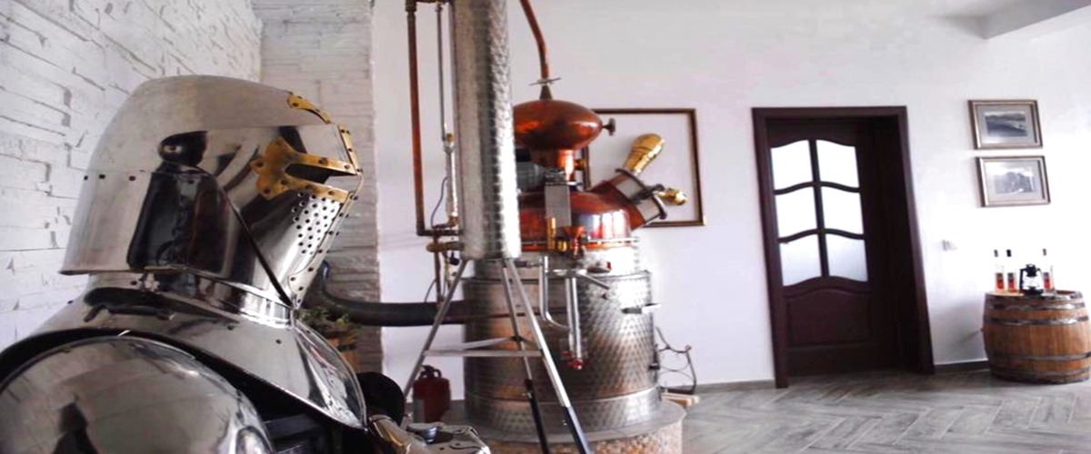 Distillery Experience - Day Trip from Brasov